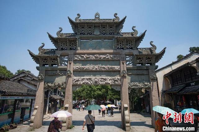 同事，是不是注定不能成为朋友？